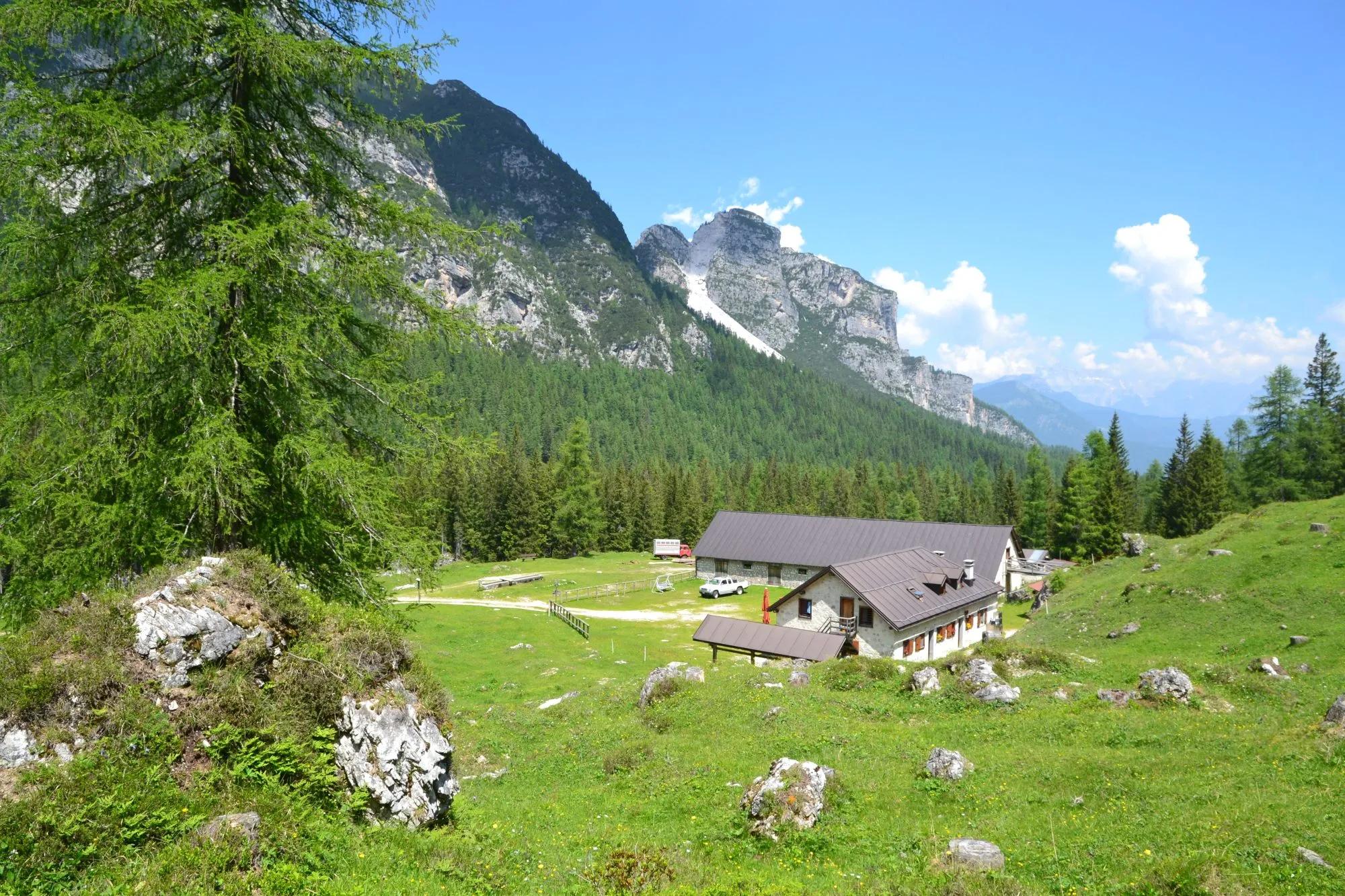 Alta Via 1 Hidden Corners