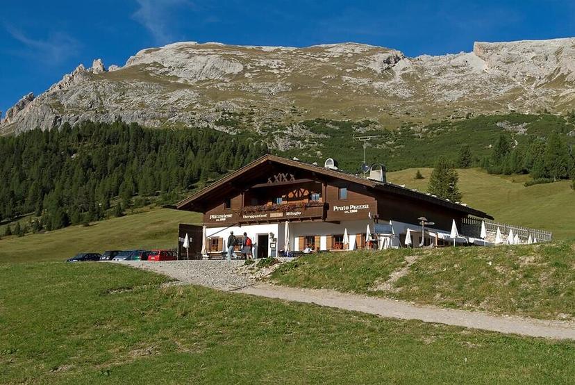 Rifugio Prato Piazza image 1