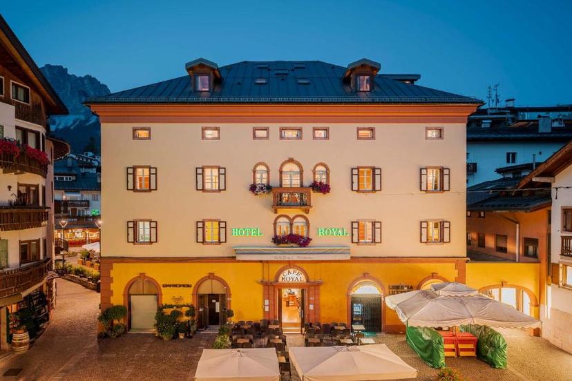 Hôtel Royal Cortina image 1