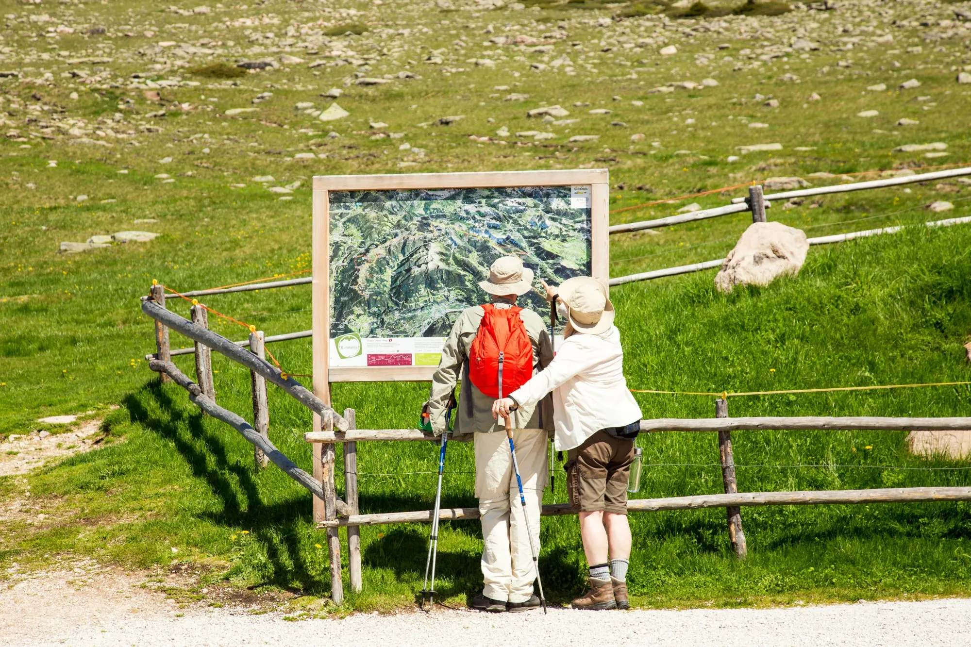 dolomites map eldery couple